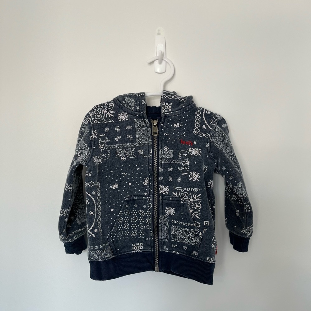 Levi’s zip hoodie 18M